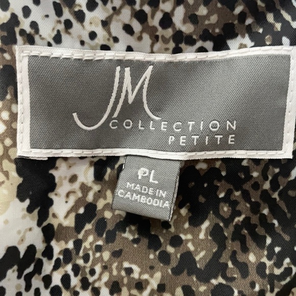 Women’s Petite Large Coat by JM Collection - Picture 4 of 4